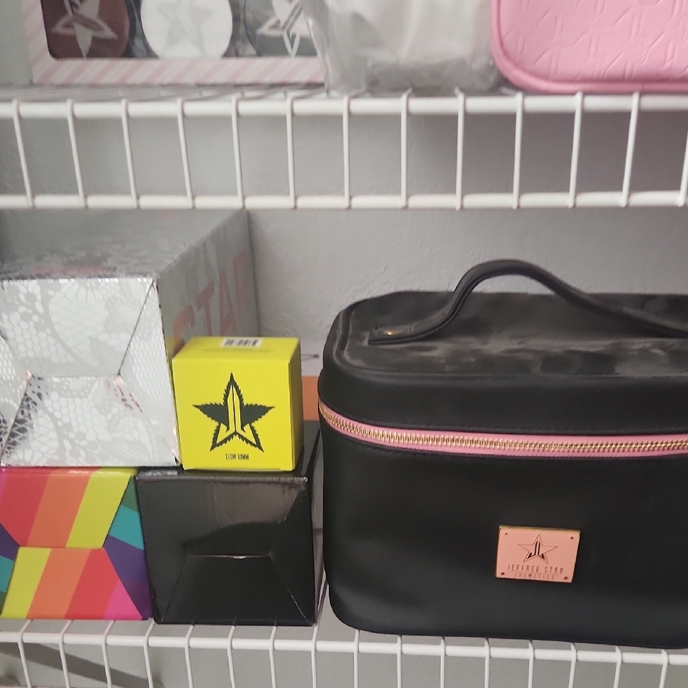 JS Bag, 3 Tumbler, And Grinder RESERVED FOR Pamela Hutchison